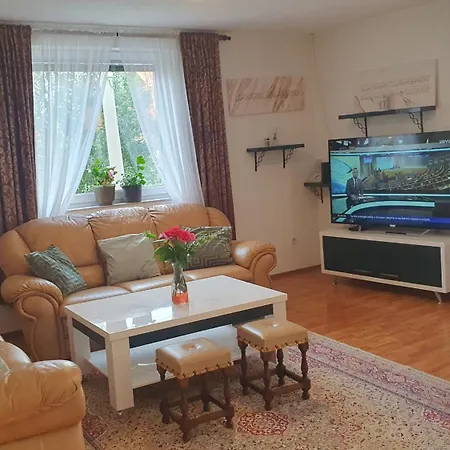 Stup Apartment *